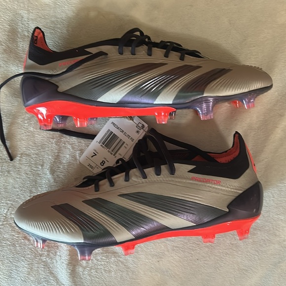 Adidas Predator Elite FG Size 8 US Women’s SKU IF8868 - Picture 2 of 9